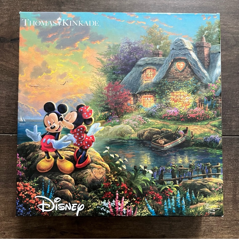 Disney Thomas Kinkade Mickey and Minnie 750 Piece Puzzle
